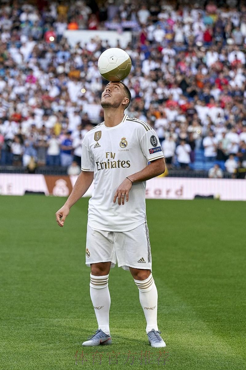 安帅同意皇马不引进中锋 他认为阿扎尔可胜任九号位 安帅同意皇马不引进中锋 他认为阿扎尔可胜任九号位